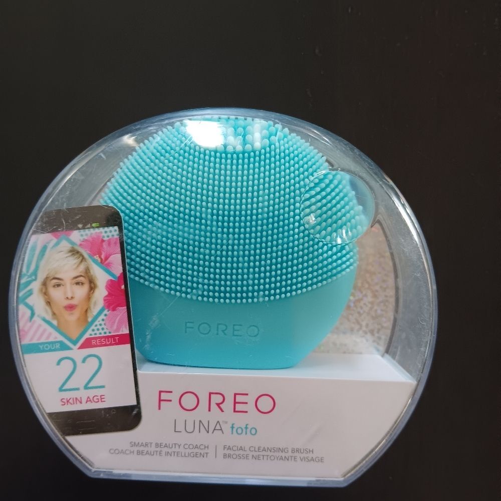 Foreo‎ Luna FoFo Skin Care Facial Cleansing Brush